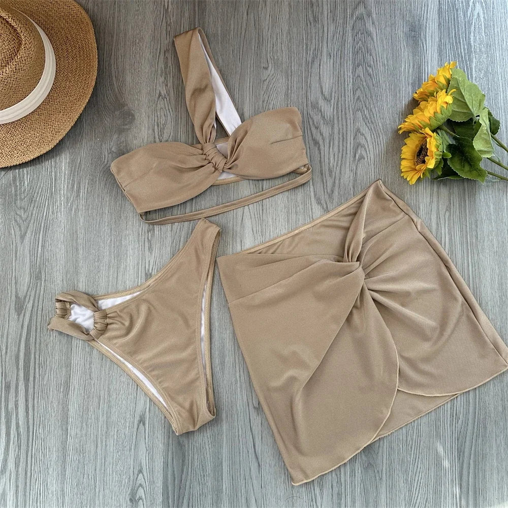 Young Models Three Piece Resort Fit